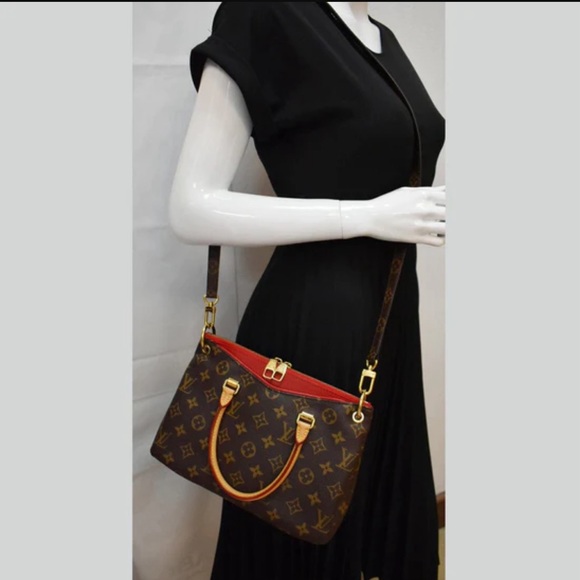 **SOLD** 💯% LOUIS VUITTON Pallas BB - EUC - Picture 2 of 13